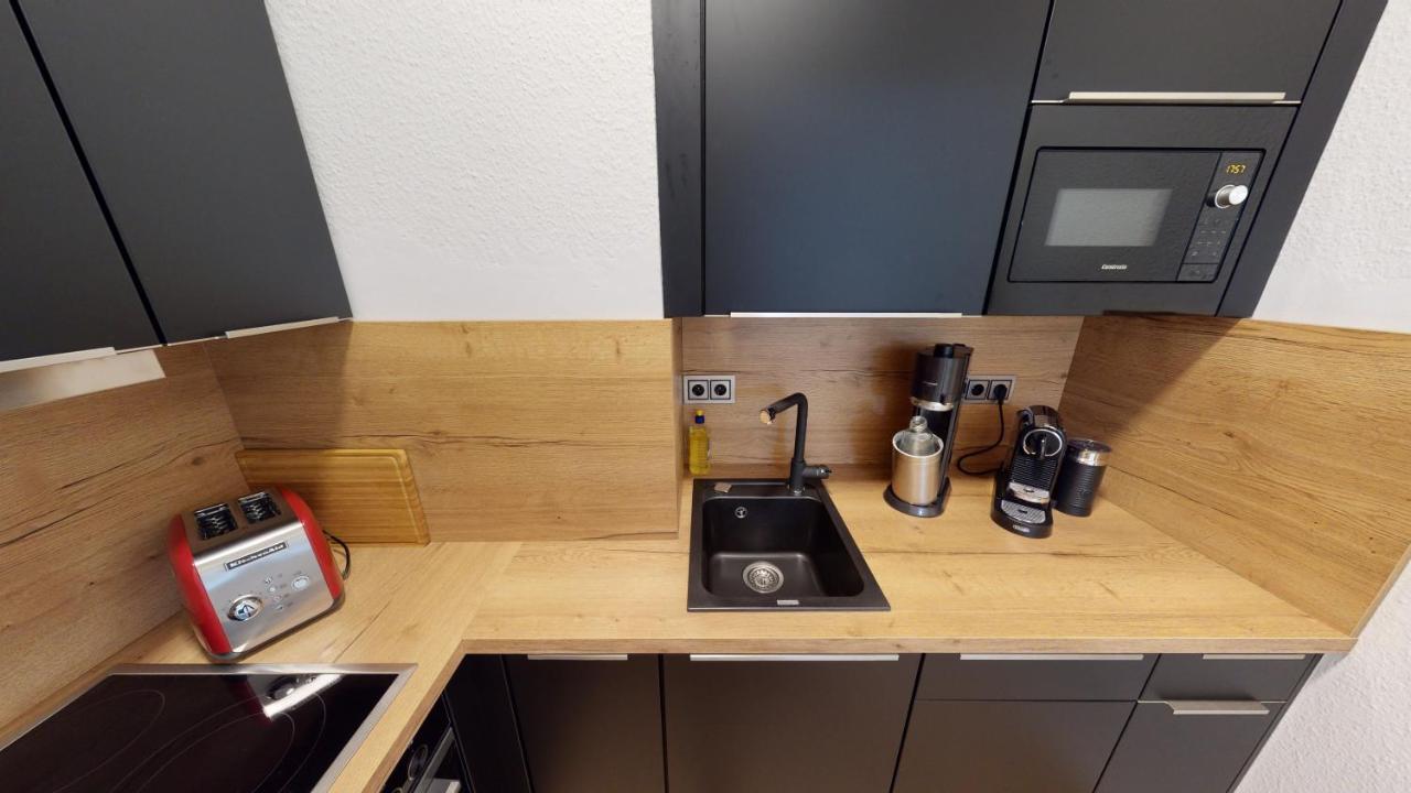 Sweethome - Zentral - Kueche & Parkplatz, Wifi Halle  外观 照片