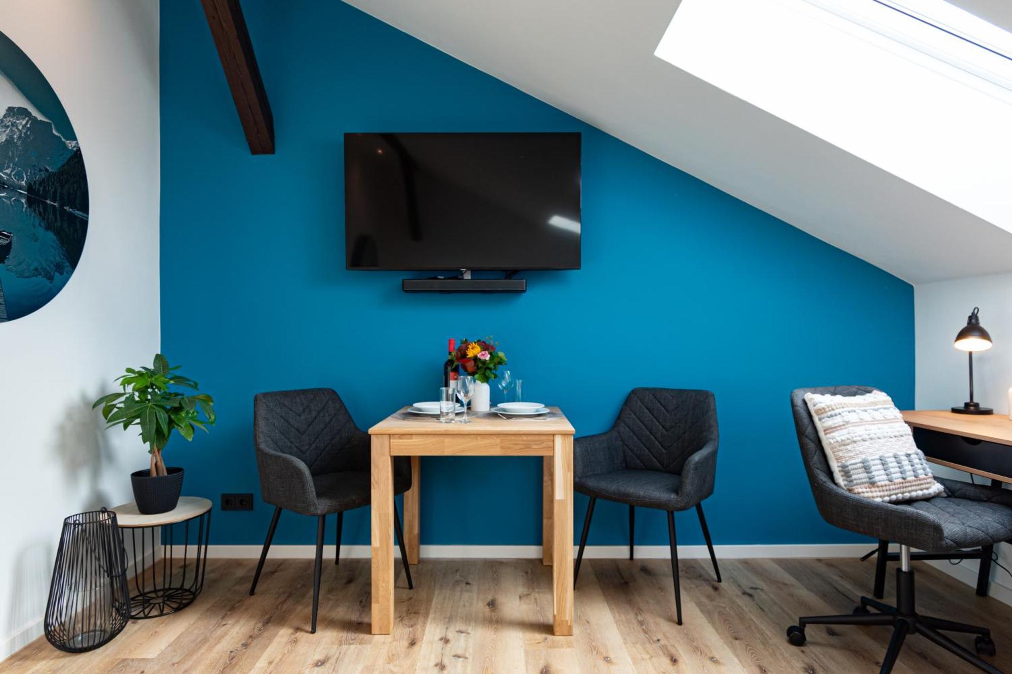 Sweethome - Zentral - Kueche & Parkplatz, Wifi Halle  外观 照片